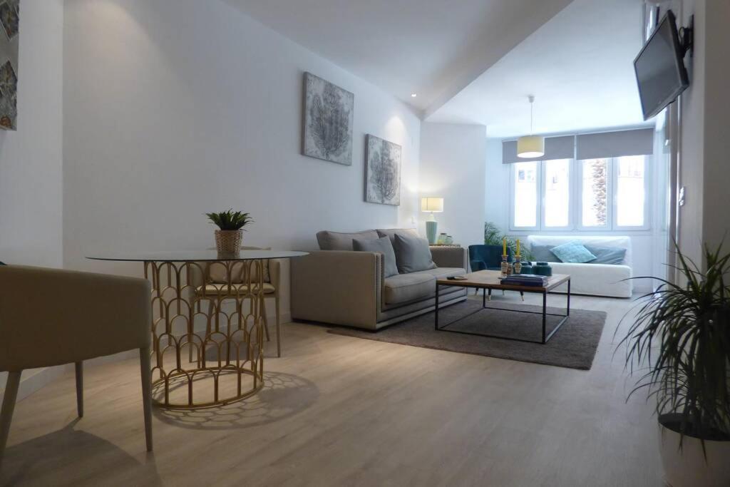 Nuevo Apartamento Lujo Playa Malagueta-Centro Málaga Dış mekan fotoğraf