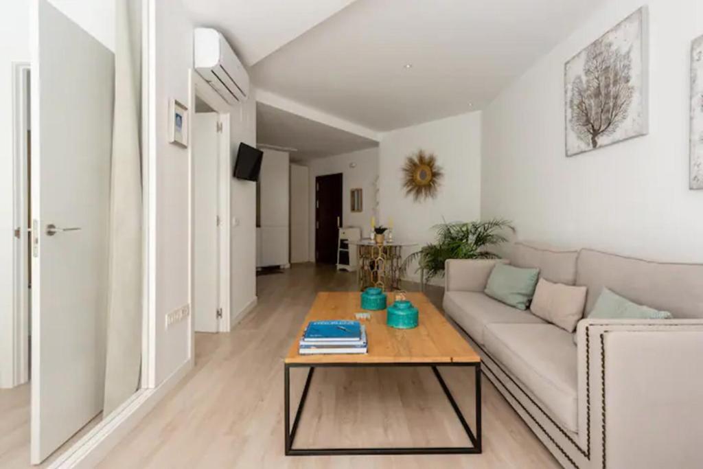 Nuevo Apartamento Lujo Playa Malagueta-Centro Málaga Dış mekan fotoğraf