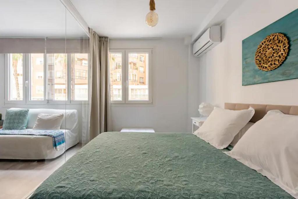 Nuevo Apartamento Lujo Playa Malagueta-Centro Málaga Dış mekan fotoğraf